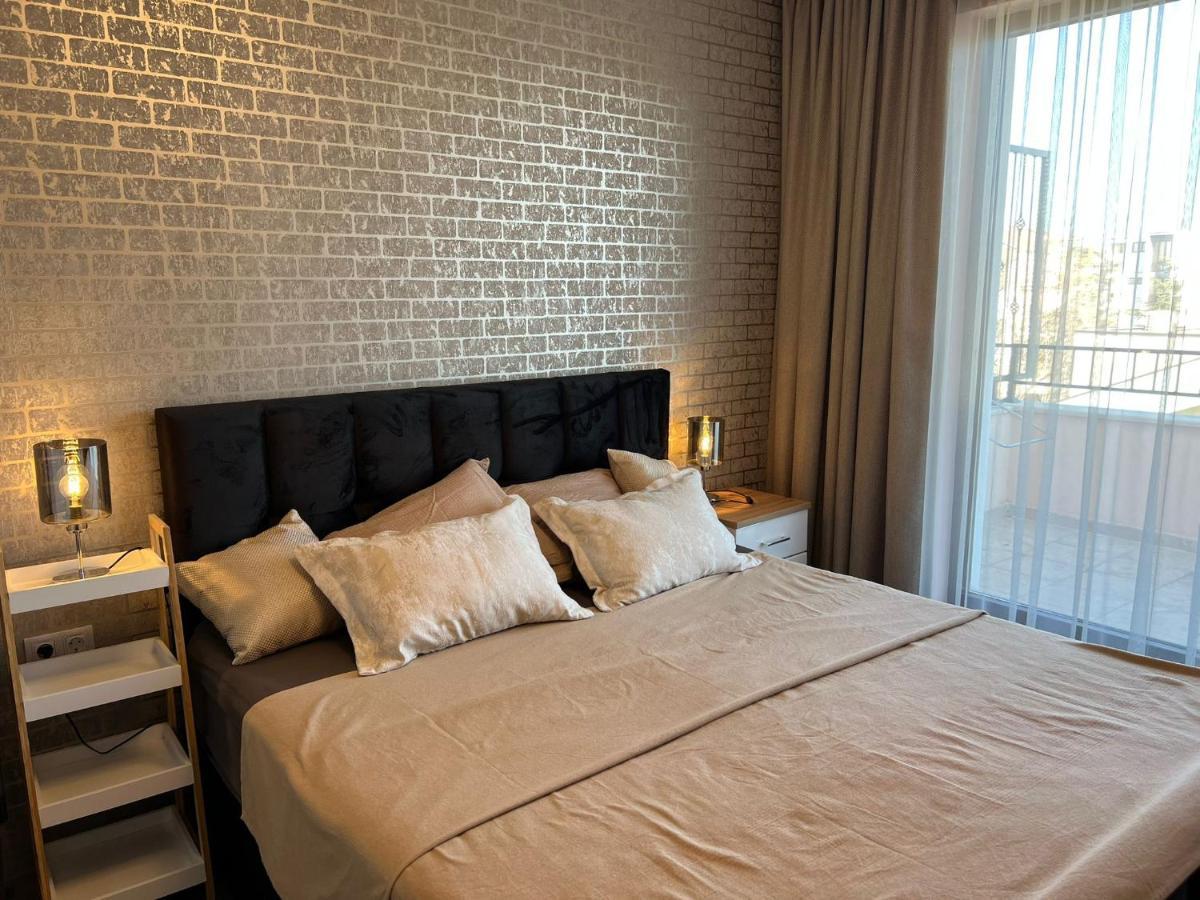 Luxury Penthouse Apartments At Valencia Gardens Burgasz Kültér fotó