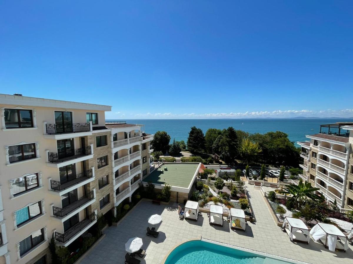 Luxury Penthouse Apartments At Valencia Gardens Burgasz Kültér fotó