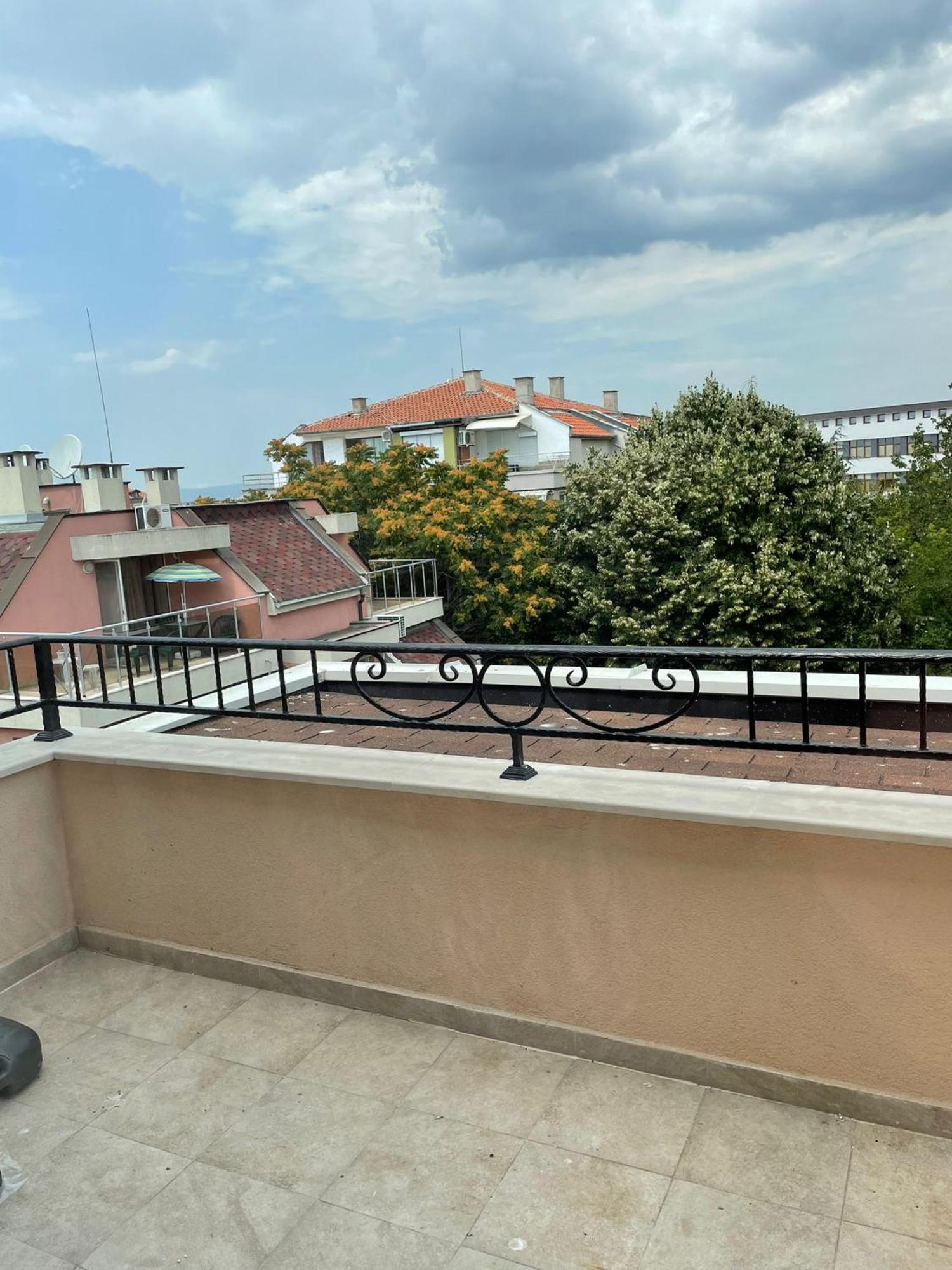 Luxury Penthouse Apartments At Valencia Gardens Burgasz Szoba fotó