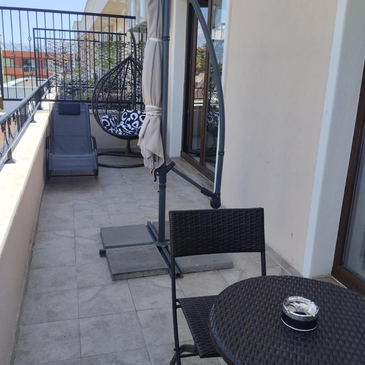 Luxury Penthouse Apartments At Valencia Gardens Burgasz Szoba fotó